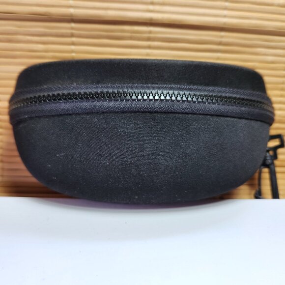 Maui Jim Sport Semi Hard Clamshell Sunglass Case Zipper Close with Clip Black - Picture 3 of 9